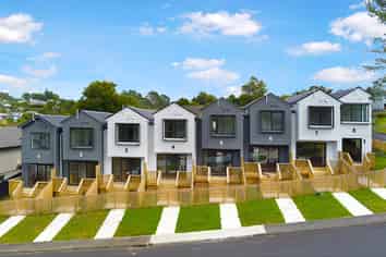 Lot 1- 4/35 Glenbervie Crescent, Massey