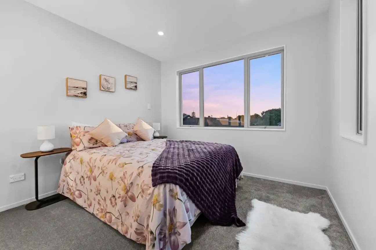 Contemporary New Build | Stylish 3 Bed + Study - Vista 6