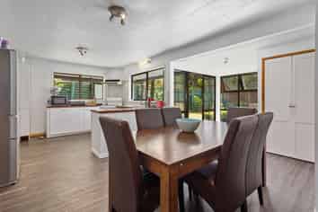 8 Waiewe Street, Whakatane