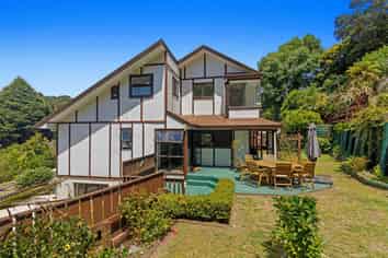 8 Waiewe Street, Whakatane