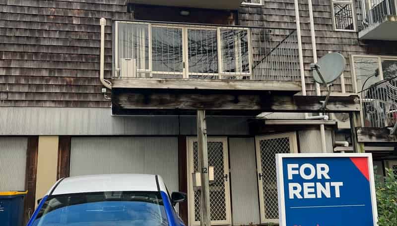 12 Captain Scott Road, Glen Eden