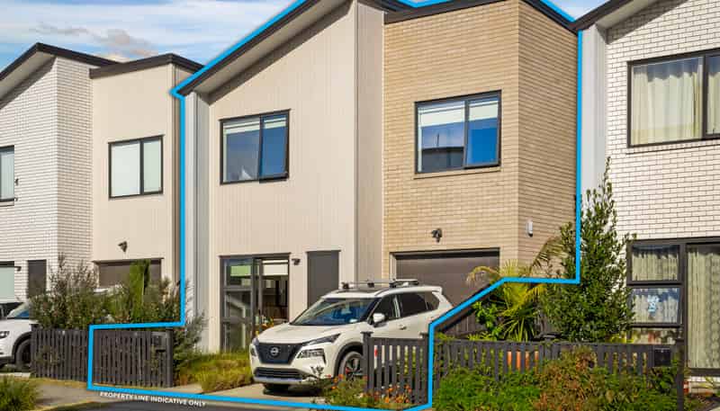 6 Coast Garden Drive, Hobsonville