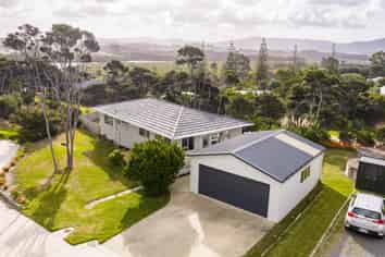 16 Estuary Drive, Mangawhai Heads