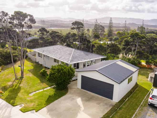 16 Estuary Drive, Mangawhai Heads