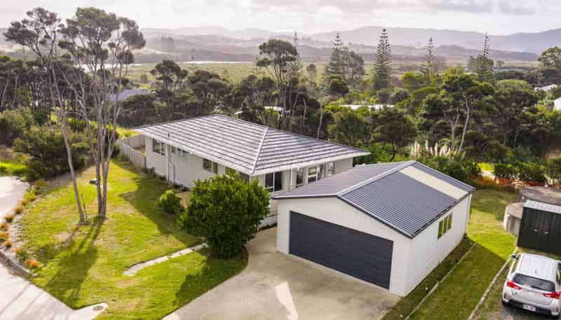 16 Estuary Drive, Mangawhai Heads