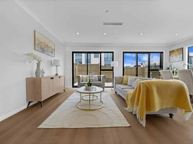 76 Koromeke Street, Flat Bush