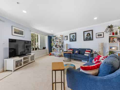 1C Queen Street, New Plymouth