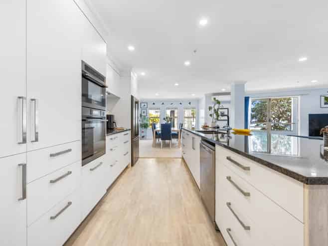 1C Queen Street, New Plymouth