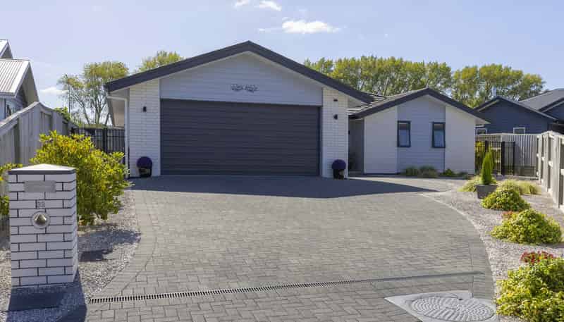 32 Huka Heights Drive, Rangatira Park