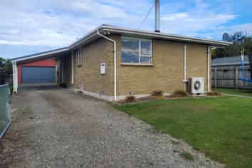 100 Dunbeath Crescent, Kew