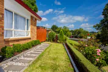 21 Crimson Park, Oteha