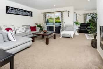 21 Crimson Park, Oteha