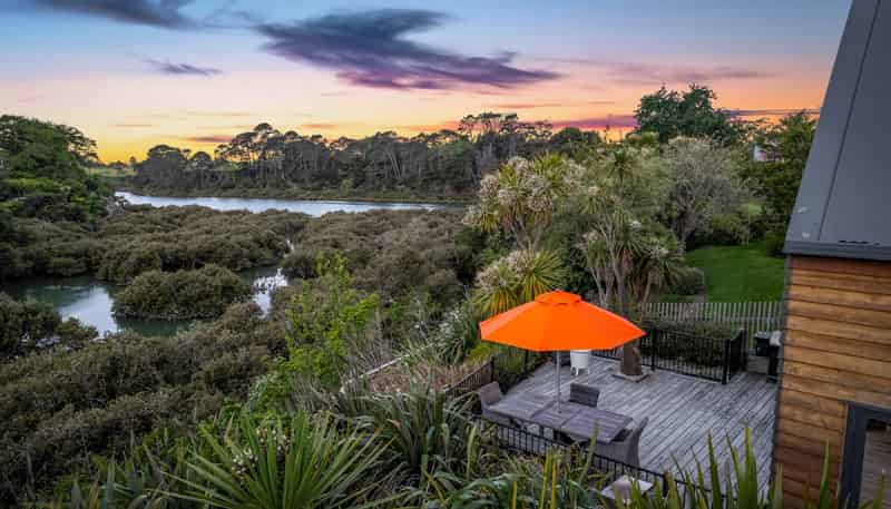 39 Kent Terrace, Riverhead