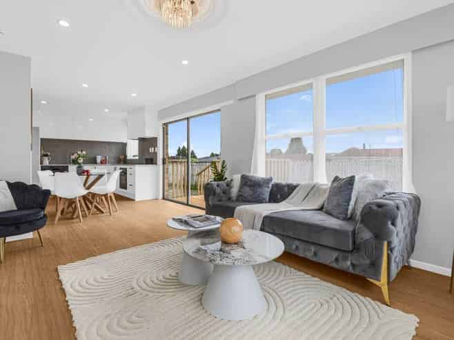 1/60 Grove Road, Papakura