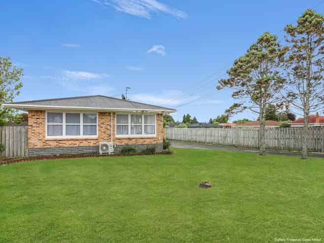 1/60 Grove Road, Papakura