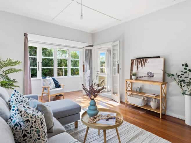 42 Prospect Bank, Wakari