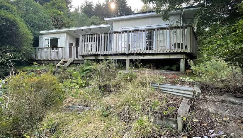 38 Bay Road, PURAKAUNUI