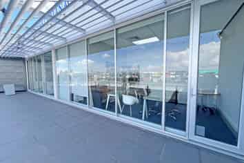 MODERNLEVEL 1 OFFICE IN FLAT BUSH
