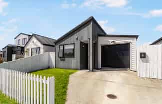 6 Farmland Road, Papakura