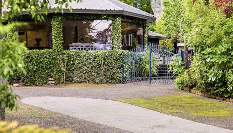 28 Te Kopua Street, Acacia Bay