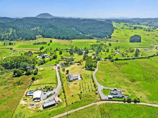 269 Tavinor Road, Otaika