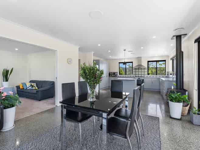 269 Tavinor Road, Otaika