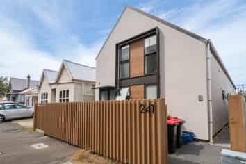 241 Castle Street, North Dunedin