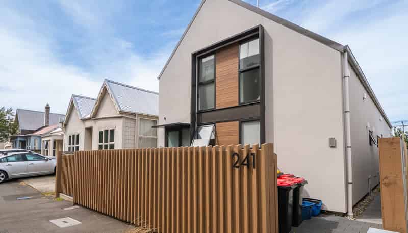 241 Castle Street, North Dunedin