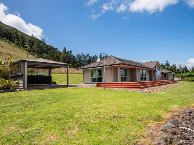 6 Kara Road, Maungatapere