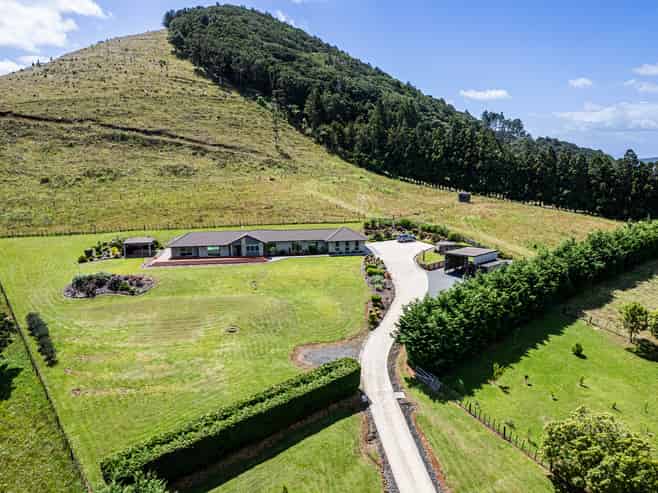 6 Kara Road, Maungatapere