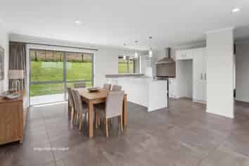 6 Kara Road, Maungatapere