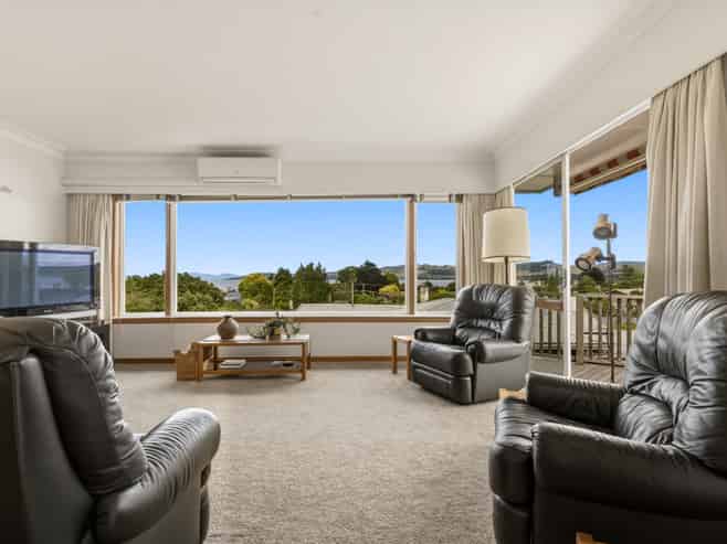 7 Henry Hill Road, Taupo