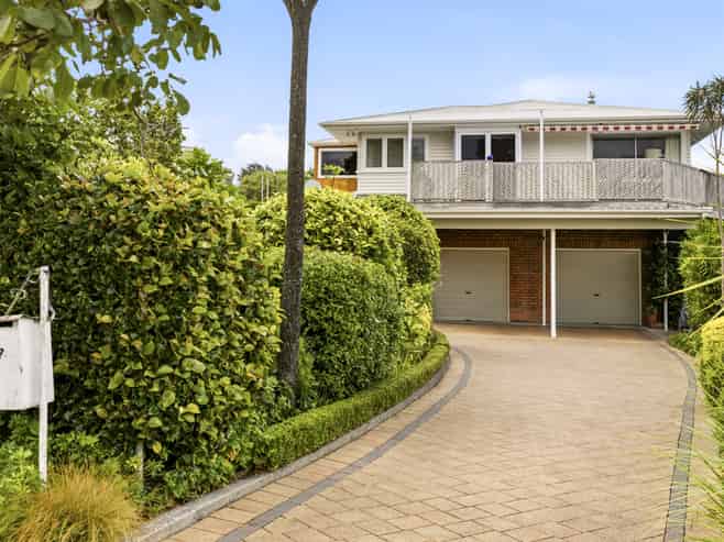 7 Henry Hill Road, Taupo