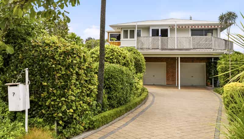 7 Henry Hill Road, Taupo