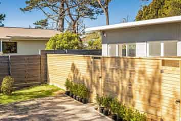 4/10A Maclaurin Street, Blockhouse Bay