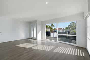 14 Burlington Place, Manurewa