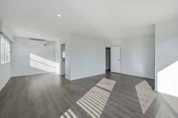 14 Burlington Place, Manurewa