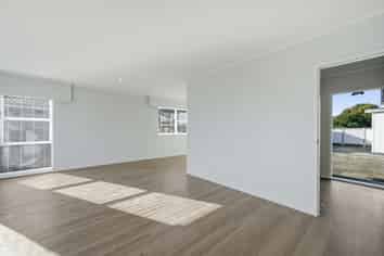 14 Burlington Place, Manurewa