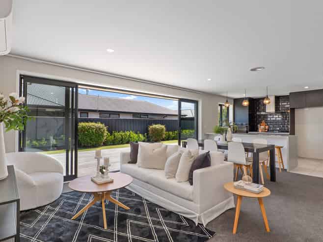 35 Craig Thompson Drive, Lincoln