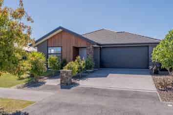 35 Craig Thompson Drive, Lincoln
