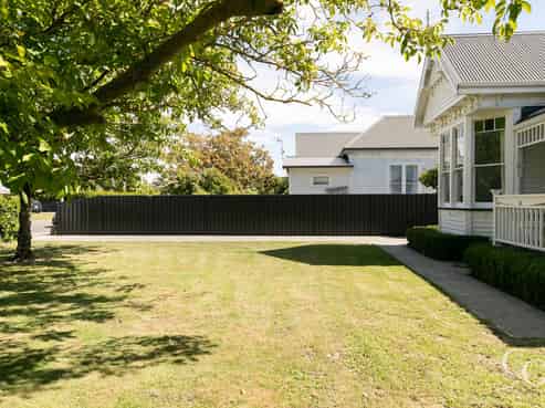 613 Whitehead Road, Saint Leonards