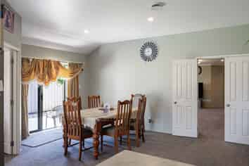 37 Brooklands Drive, Havelock North