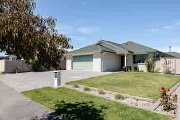 37 Brooklands Drive, Havelock North