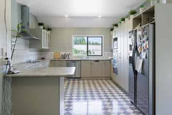 37 Brooklands Drive, Havelock North