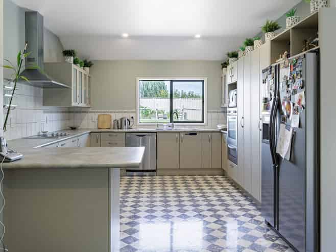 37 Brooklands Drive, Havelock North