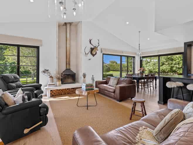 232 Church Road, Kamo