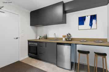 7 & 8/13 Crescent Court, Melville