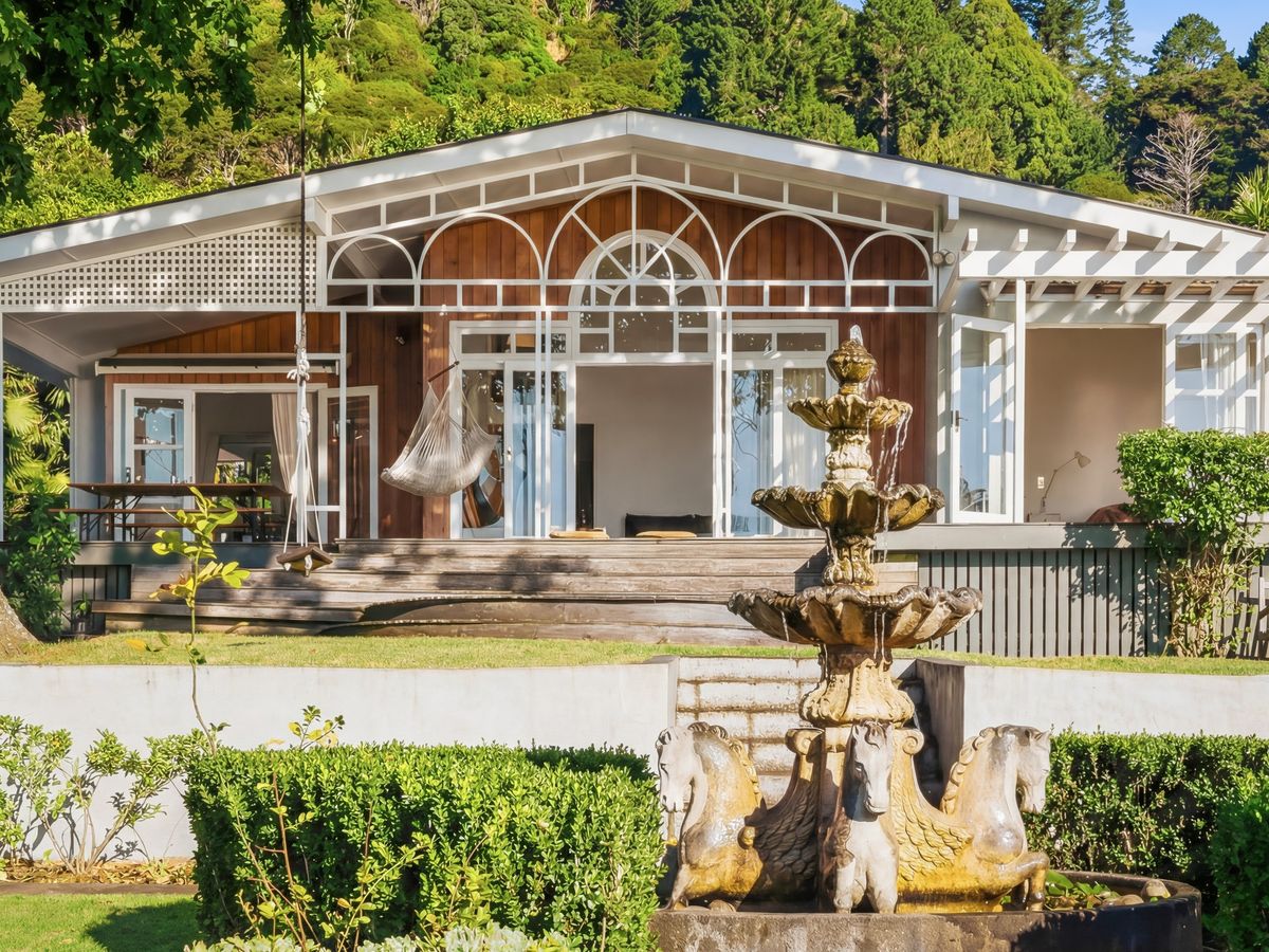 270 Thames Coast Road, Thornton Bay, Thames-Coromandel, Coromandel