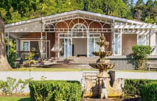 270 Thames Coast Road, Thornton Bay