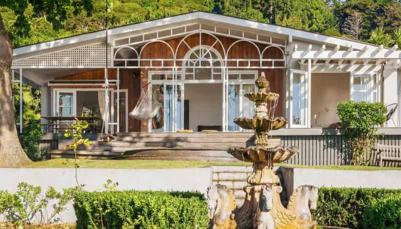 270 Thames Coast Road, Thornton Bay